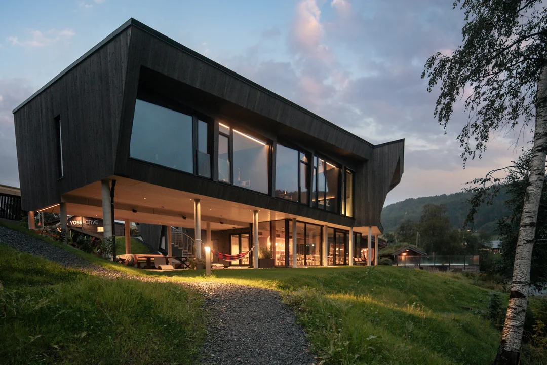 Norwegen Reise 2023 Architektur Fotografie Design Hotel Restaurant Elva Voss (35)
