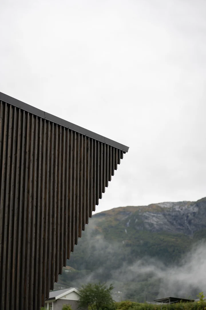 Norwegen Reise 2023 Architektur Fotografie Design Hotel Restaurant Elva Voss (62)