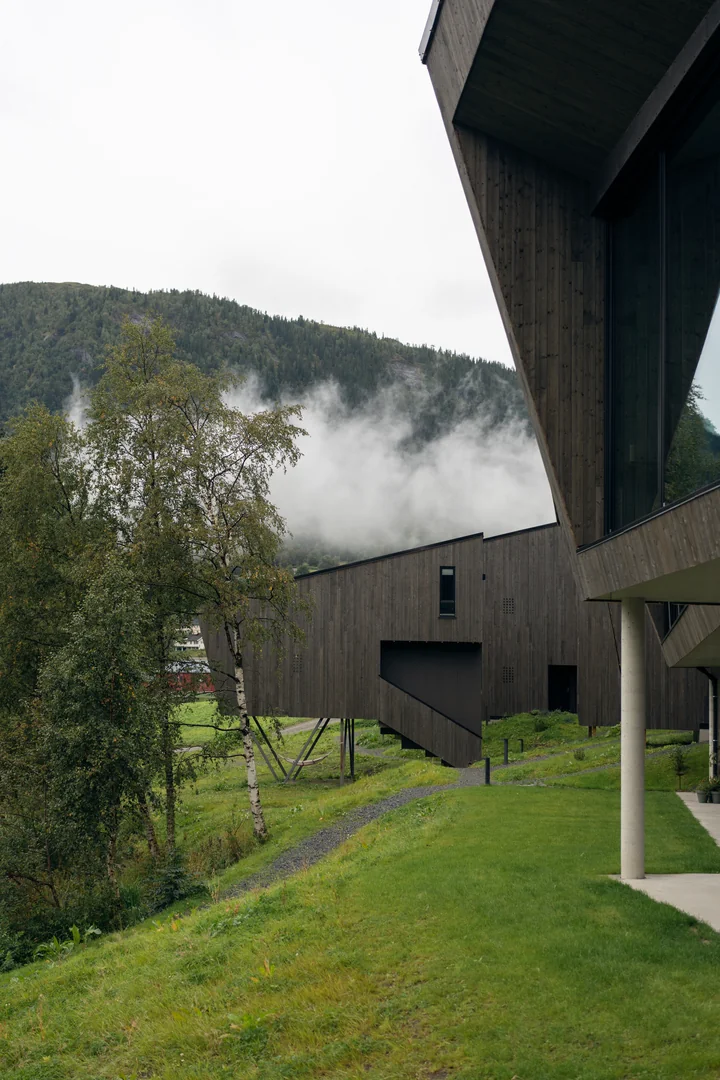 Norwegen Reise 2023 Architektur Fotografie Design Hotel Restaurant Elva Voss (65)