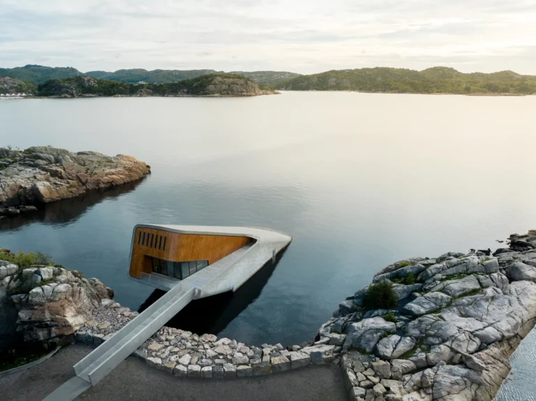 Norwegen Reise 2023 Architektur Fotografie Restaurant Under (3)